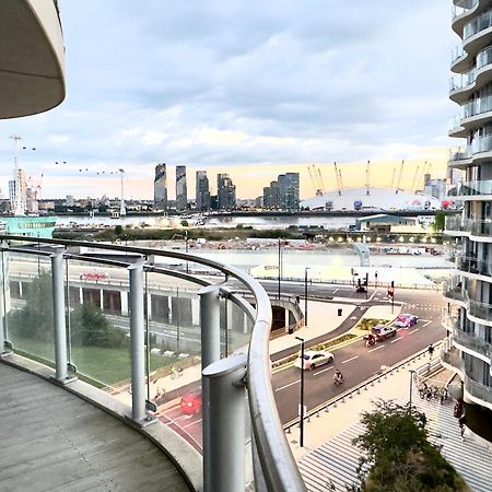 London Excel Cosy Apartment With Balcony & River View Close To O2 Arena, Cable Car, City Hall Bagian luar foto