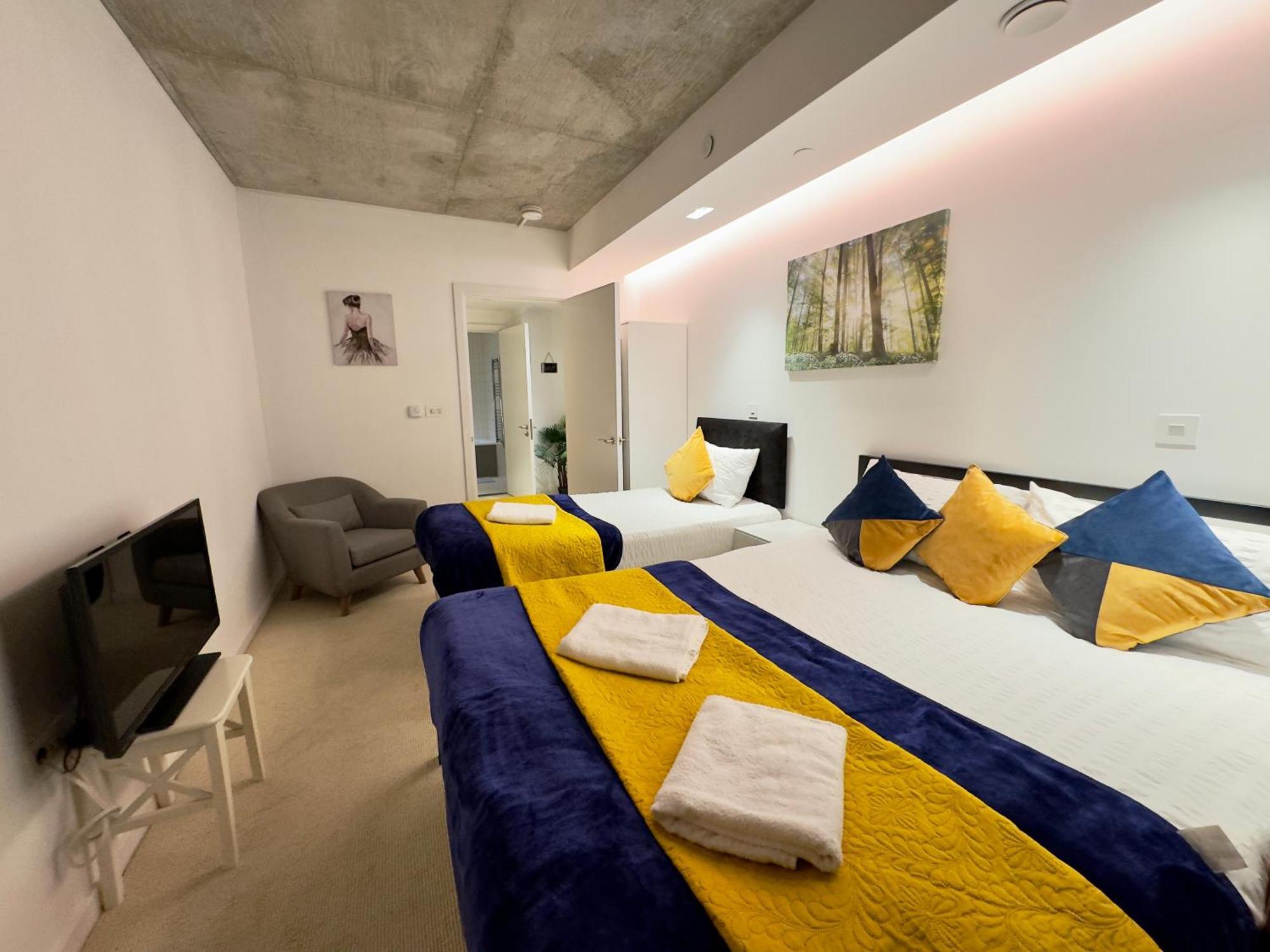 London Excel Cosy Apartment With Balcony & River View Close To O2 Arena, Cable Car, City Hall Bagian luar foto